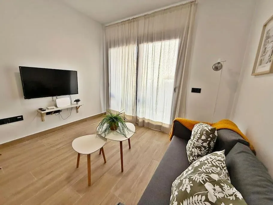 Nuevo Y Centrico Apartamento De Playa Fuengirola