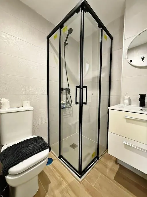 Nuevo Y Centrico Apartamento De Playa Fuengirola