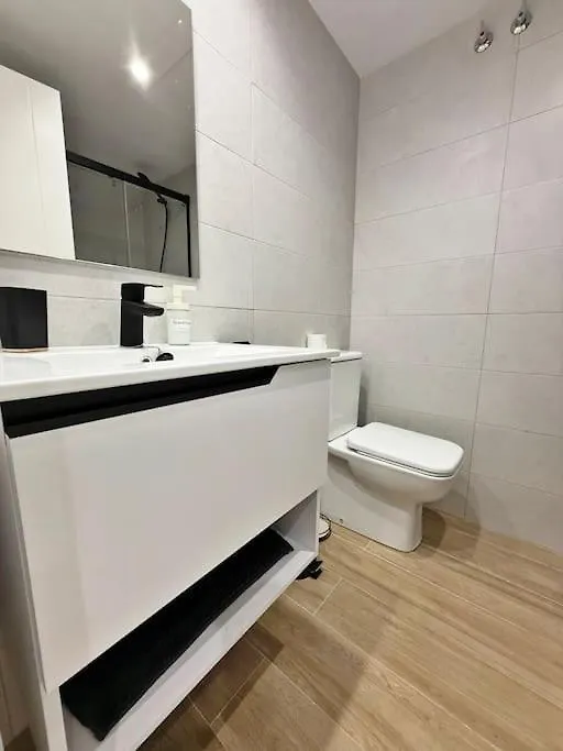 Nuevo Y Centrico Apartamento De Playa Fuengirola Apartment